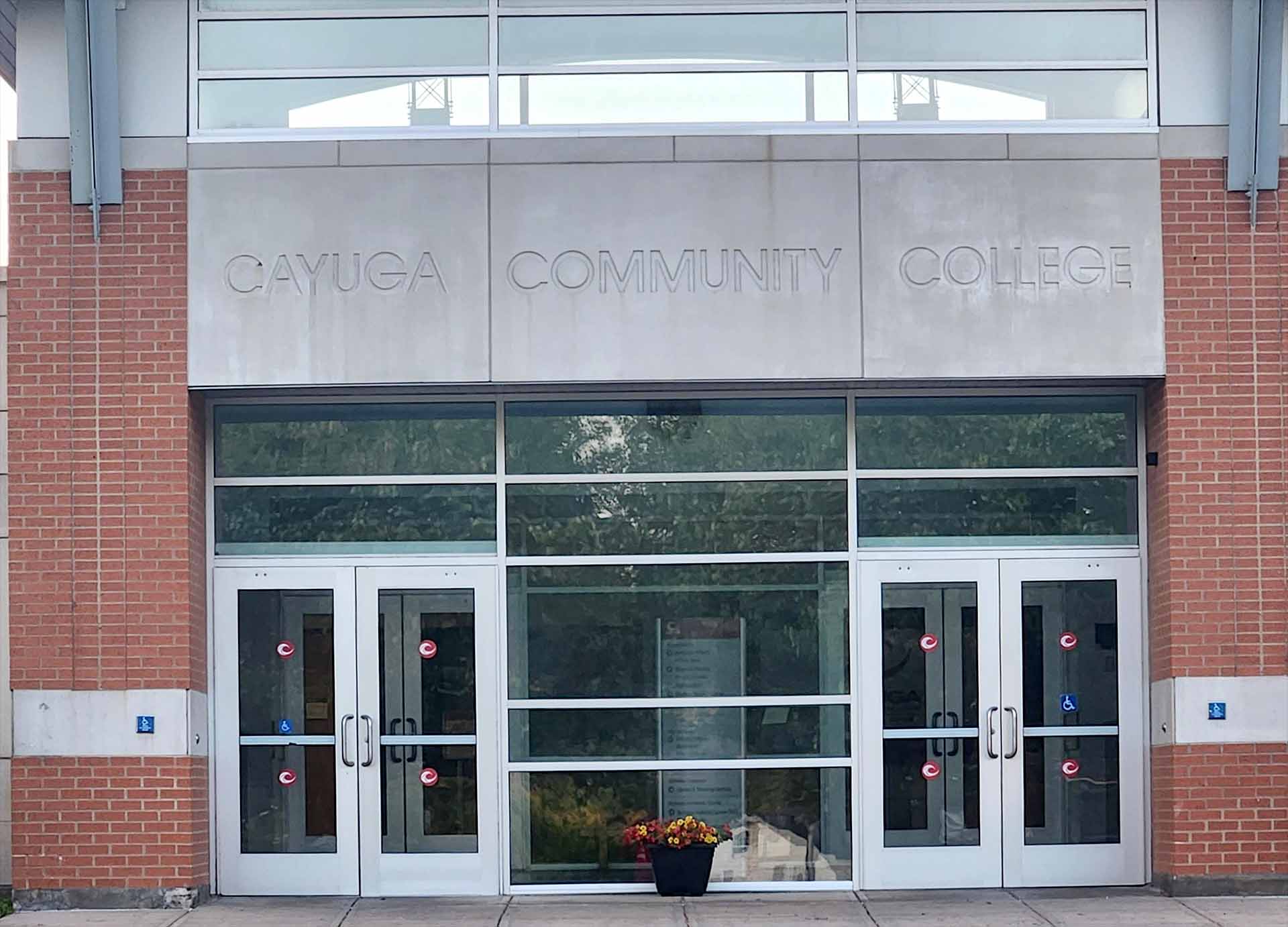 Cayuga Community College ratifies first parttime faculty contract